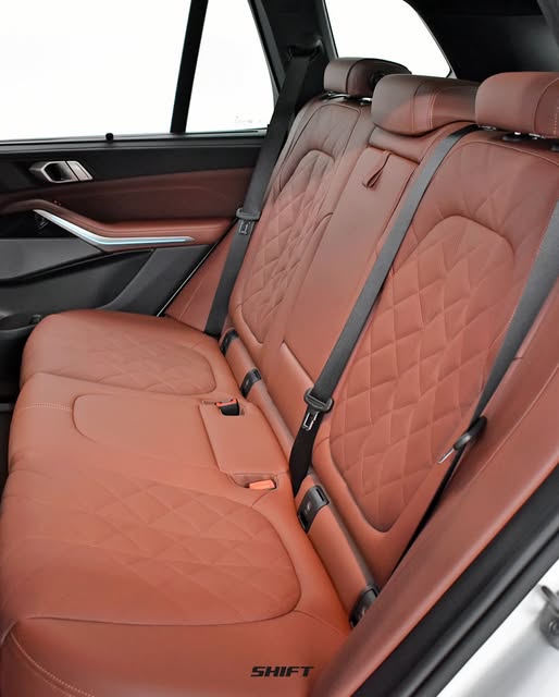 BMW X5 XDRIVE 50E M SPORT - Imagem 7