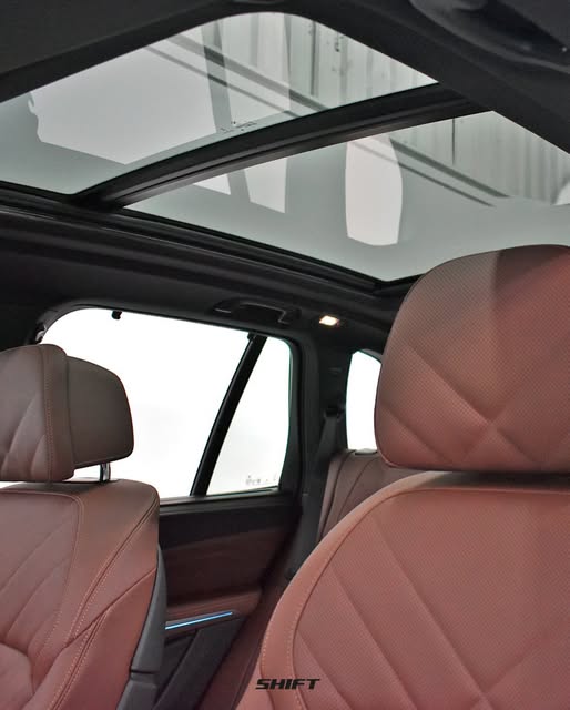 BMW X5 XDRIVE 50E M SPORT - Imagem 8