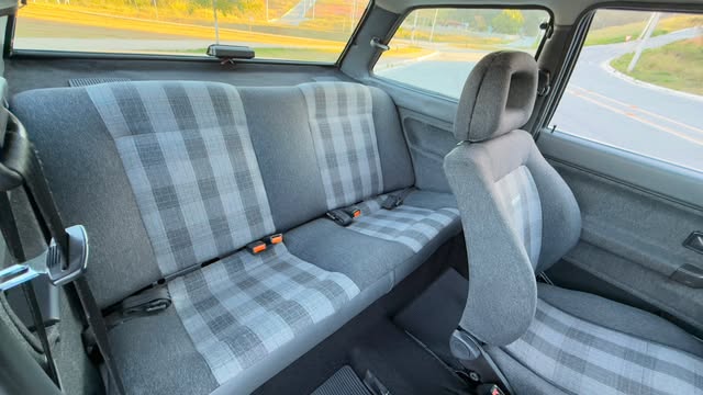 VOLKSWAGEN VOYAGE SPORT 1.8S - Imagem 13