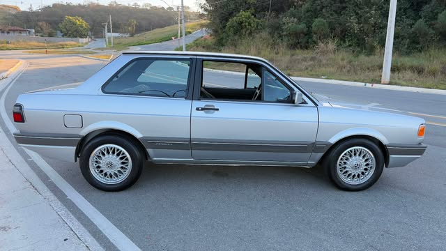VOLKSWAGEN VOYAGE SPORT 1.8S - Imagem 5