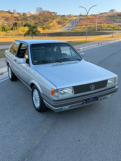 VOLKSWAGEN VOYAGE SPORT 1.8S - Imagem 8