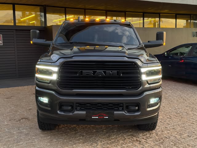 RAM 3500 NIGHT EDITION - Imagem 2