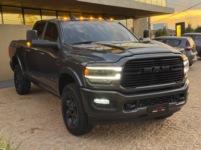 RAM 3500 NIGHT EDITION - Imagem 3