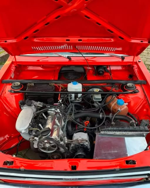 VOLKSWAGEN PASSAT LS - Imagem 16