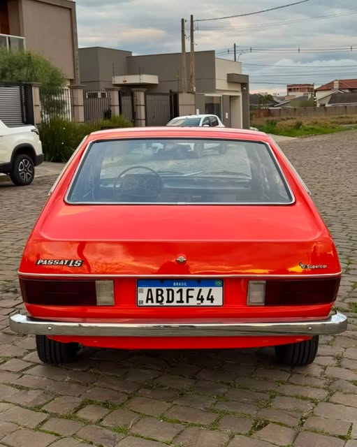 VOLKSWAGEN PASSAT LS - Imagem 8