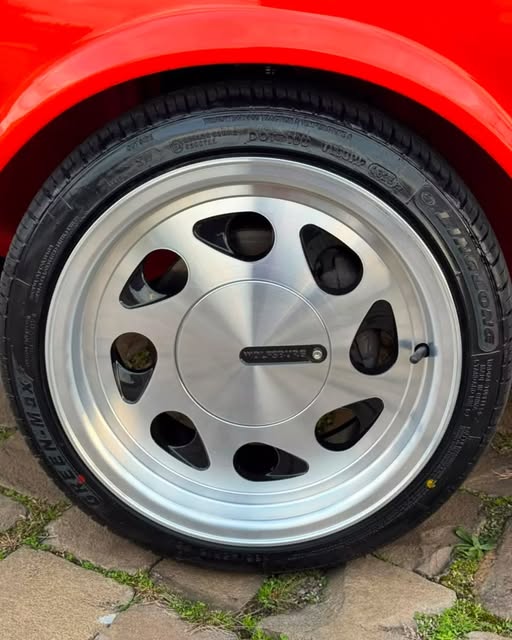 VOLKSWAGEN PASSAT LS - Imagem 10