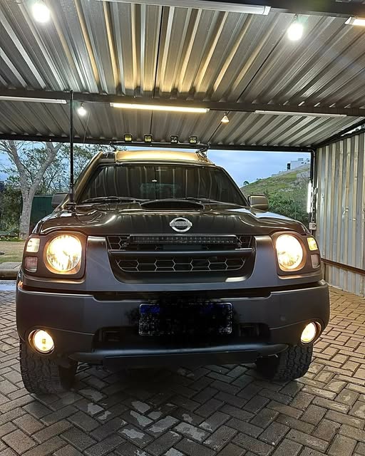 NISSAN XTERRA SE - Imagem 2