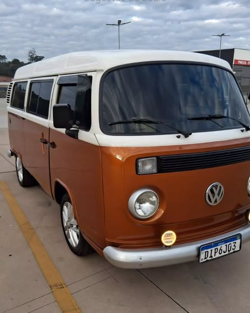 VOLKSWAGEN KOMBI - Imagem 2