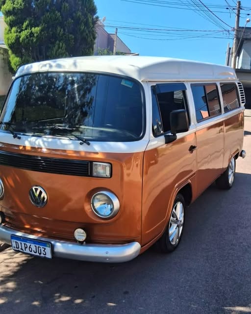 VOLKSWAGEN KOMBI - Imagem 8
