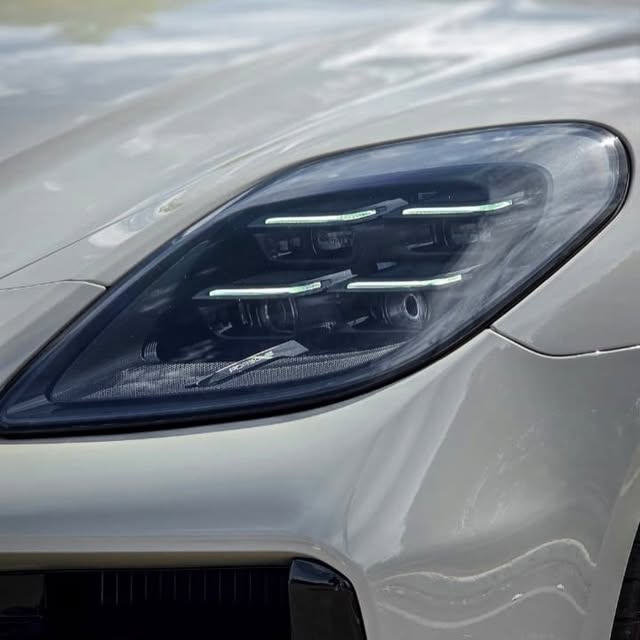 PORSCHE PANAMERA 4 2.9 V6 E-HYBRID - Imagem 15