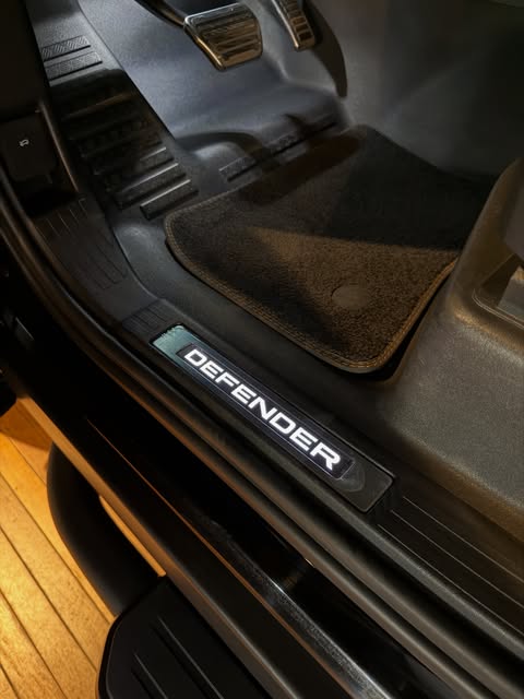 LAND ROVER DEFENDER - Imagem 17