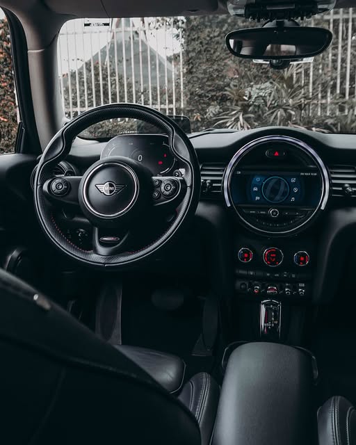 MINI COOPER S - Imagem 3