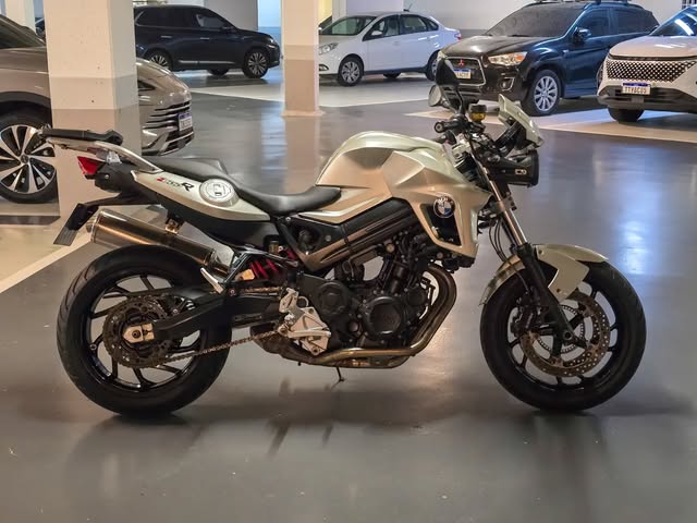 BMW F 800 R - Imagem 5