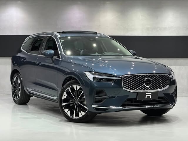 VOLVO XC60 T8 PHEV ULTRA AWD GEARTRONIC - Imagem 2