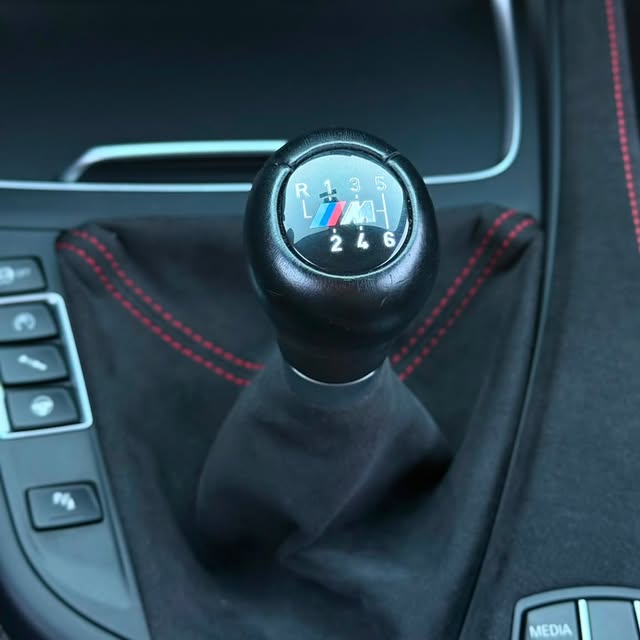 BMW M2 CS - Imagem 16