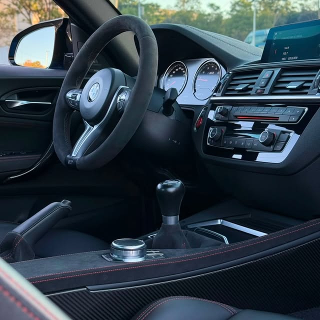 BMW M2 CS - Imagem 4