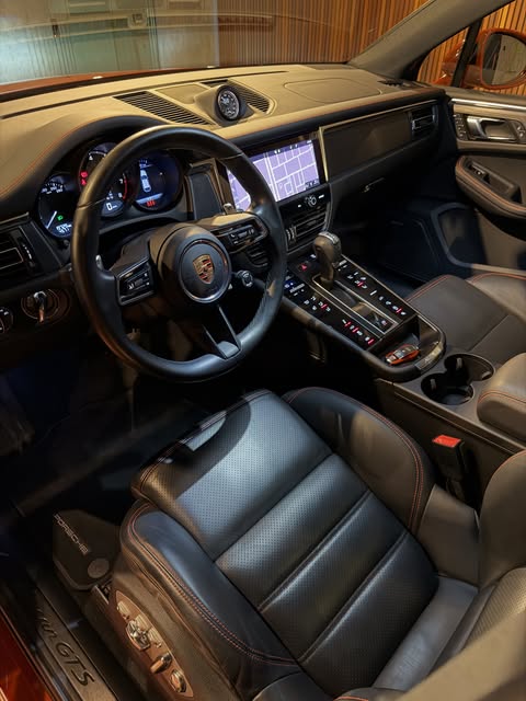 PORSCHE MACAN GTS - Imagem 13