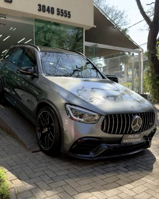 MERCEDES-BENZ GLC 63 AMG - Imagem 4