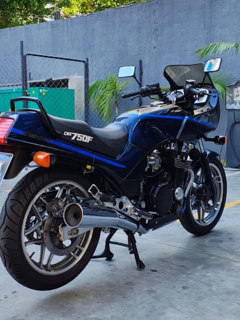HONDA CBX 750 F - Imagem 3