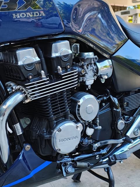 HONDA CBX 750 F - Imagem 5