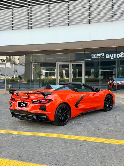 CHEVROLET CORVETTE STINGRAY 1LT - Imagem 4