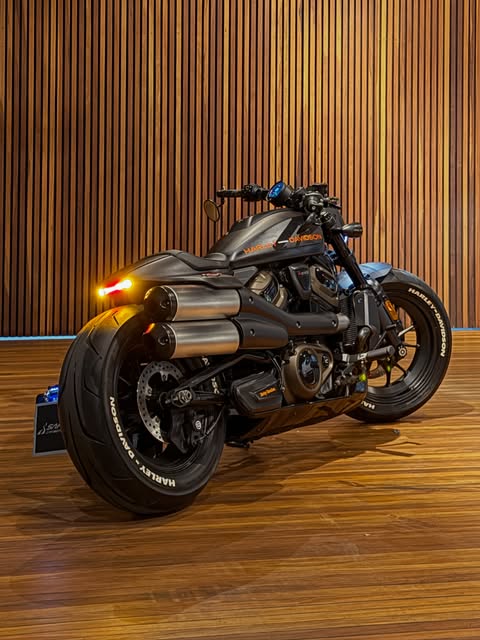 HARLEY-DAVIDSON SPORTSTER S - Imagem 1