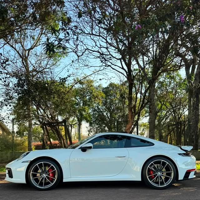 PORSCHE 911 CARRERA 3.0 - Imagem 11