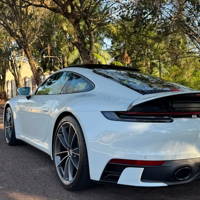 PORSCHE 911 CARRERA 3.0 - Imagem 15