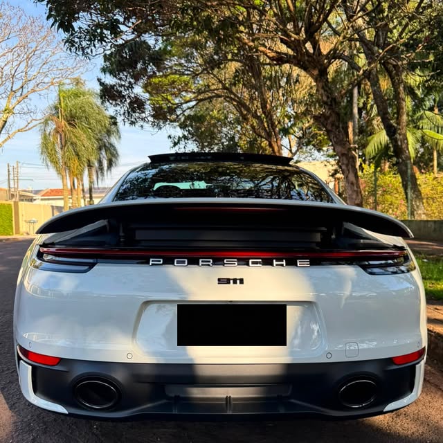 PORSCHE 911 CARRERA 3.0 - Imagem 6