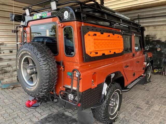 LAND ROVER DEFENDER FIRE & ICE - Imagem 10