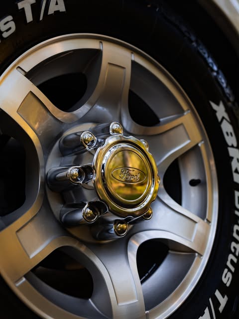 FORD F-250 XLT-L - Imagem 10