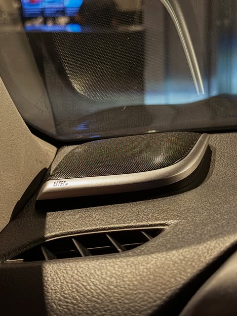 TOYOTA HILUX SW4 SRX - Imagem 12
