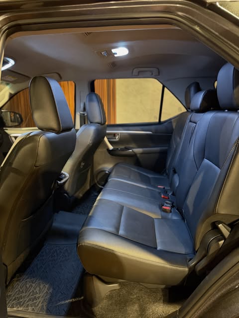 TOYOTA HILUX SW4 SRX - Imagem 8