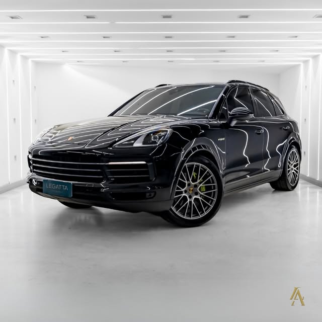 PORSCHE CAYENNE E-HYBRID PLATINUM EDITION - Imagem 1