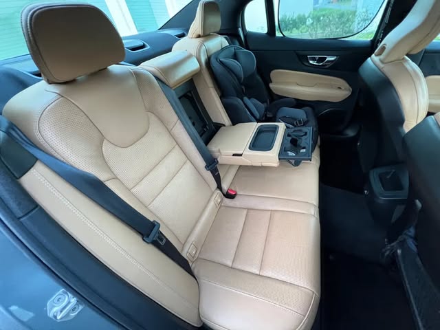 VOLVO S60 T5 INSCRIPTION - Imagem 9