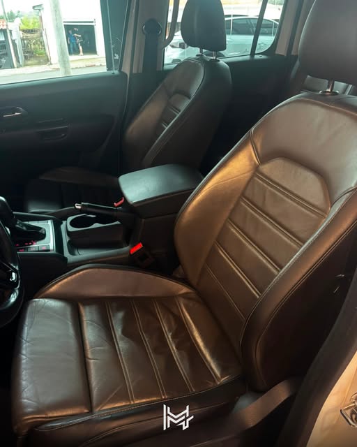 VOLKSWAGEN AMAROK HIGHLINE V6 - Imagem 4