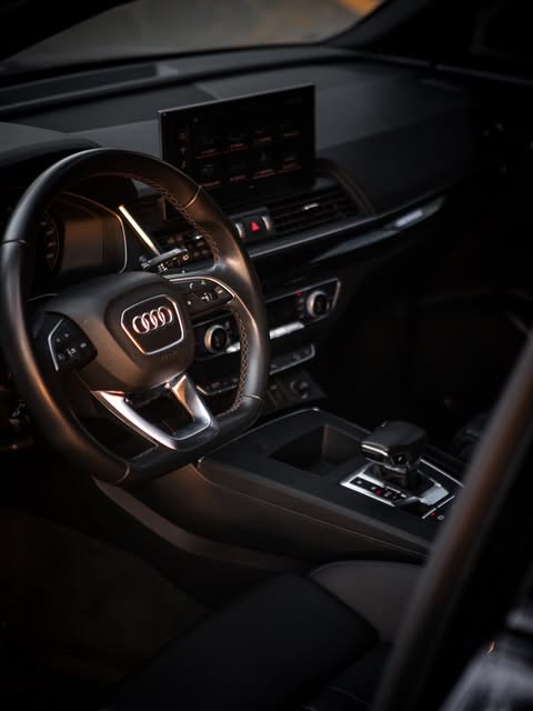 AUDI Q5 S LINE BLACK - Imagem 8