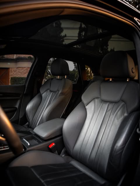 AUDI Q5 S LINE BLACK - Imagem 9