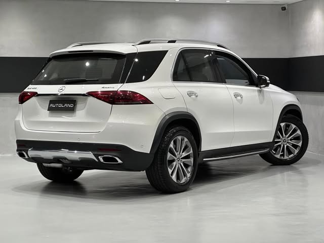 MERCEDES-BENZ GLE 400D - Imagem 4