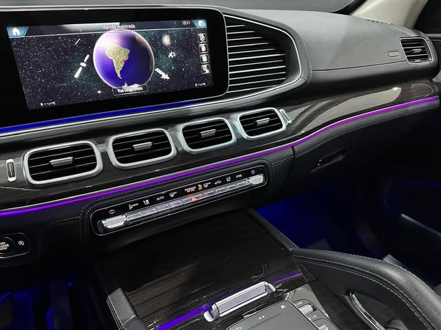 MERCEDES-BENZ GLE 400D - Imagem 7