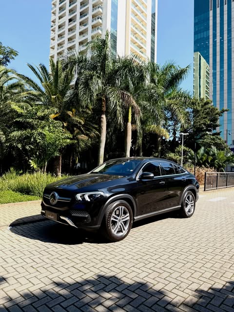 MERCEDES-BENZ GLE 400D COUPE - Imagem 1