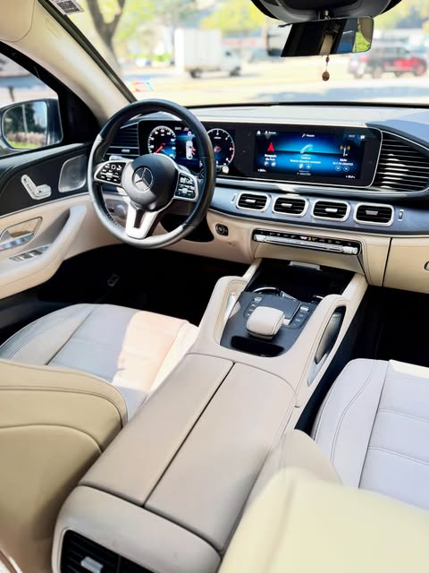 MERCEDES-BENZ GLE 400D COUPE - Imagem 8