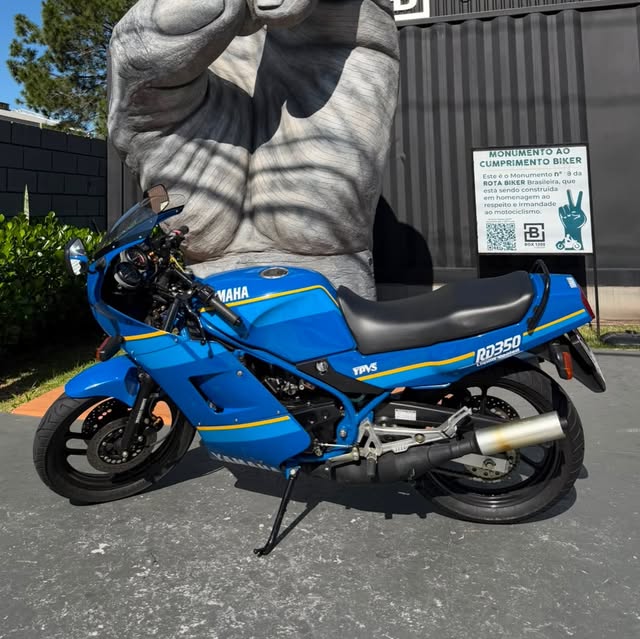 YAMAHA RD 350 - Imagem 1