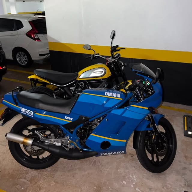 YAMAHA RD 350 - Imagem 3