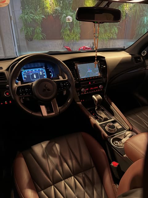 MITSUBISHI PAJERO SPORT LEGEND BLACK - Imagem 12