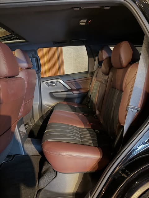 MITSUBISHI PAJERO SPORT LEGEND BLACK - Imagem 9