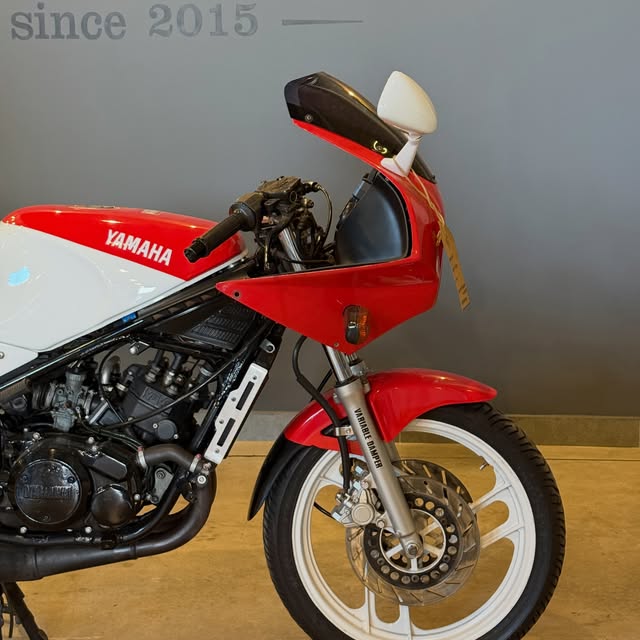 YAMAHA RD 350 - Imagem 3