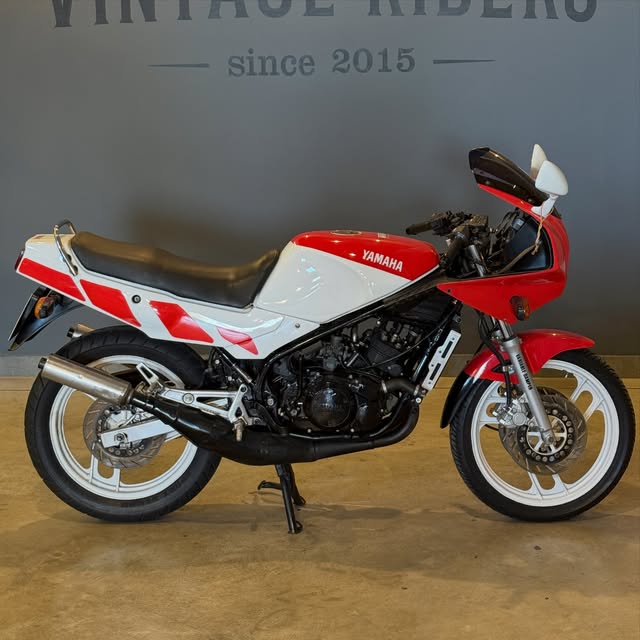 YAMAHA RD 350 - Imagem 8