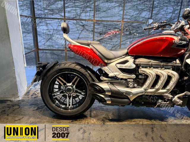 TRIUMPH ROCKET III GT - Imagem 4