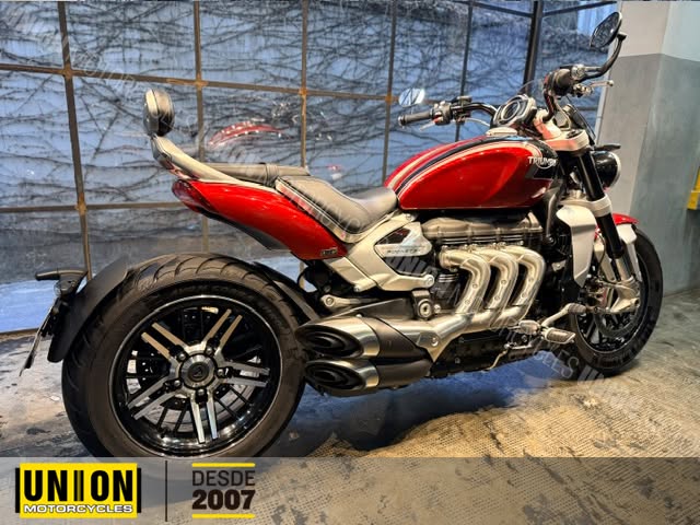 TRIUMPH ROCKET III GT - Imagem 7